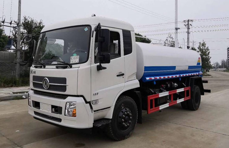 �|�L(f��ng)���\��ˮ܇�����˵ć���|�L(f��ng)���\�G����ˮ܇-��������