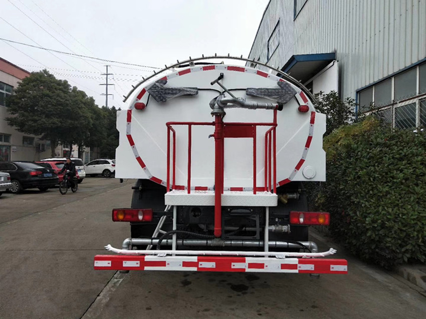 �|�L(f��ng)���\��ˮ܇(ch��)��·��߉���ϴ܇(ch��)