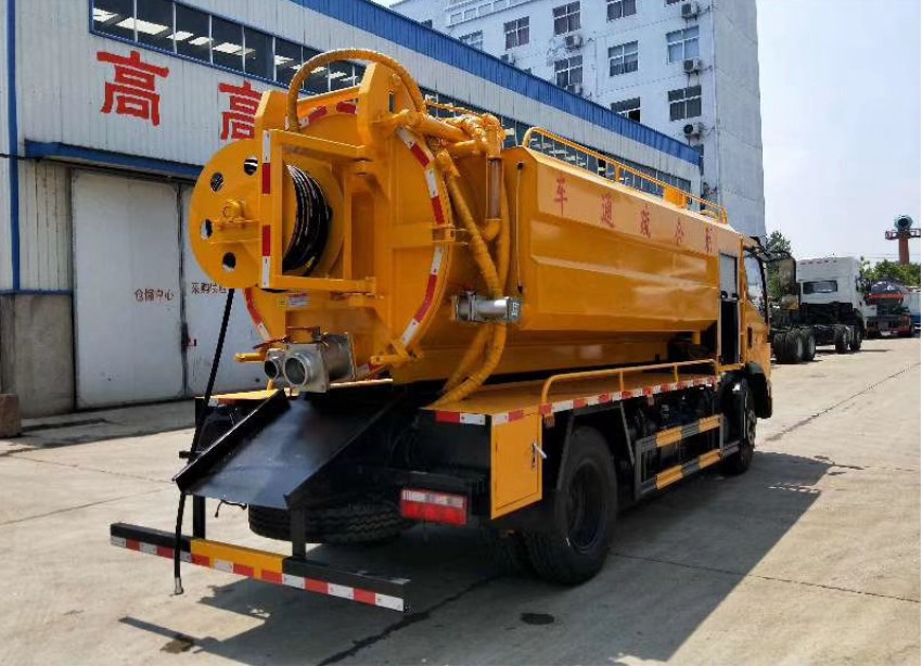 管道疏通車 管道疏通車