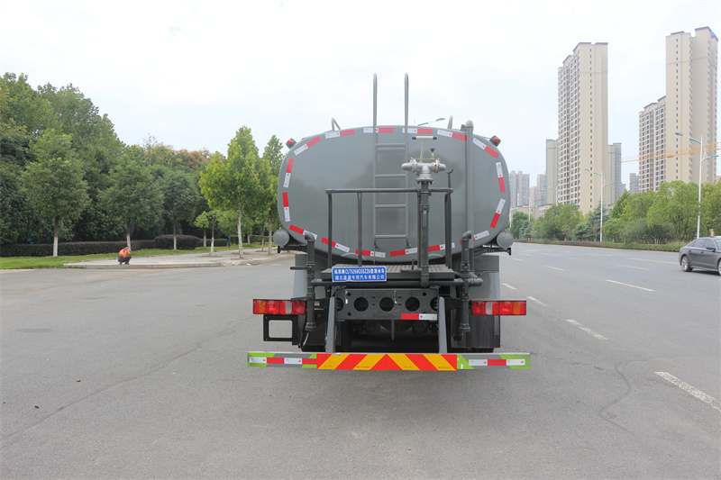 �����ǵ¿�18-20����ˮ܇