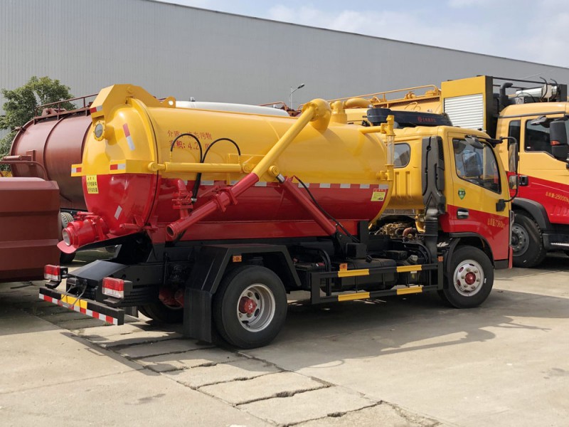 國六10方吸糞車多少錢一臺-東風(fēng)國六10方吸糞車多少錢-湖北盈通 國六10方吸糞車多少錢一臺-東風(fēng)國六10方吸糞車多少錢-湖北盈通