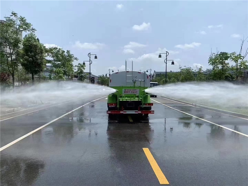 ��ˮ܇�|(zh��)��(y��u)�r����ȫ��(li��n)���������⽻ُ�ö���֧�ַ��ڸ��� 2�N���Ԓ���ս�(j��ng)��ᾀ��18872999066&nbsp;&nbsp;�F(xi��n)��ӆُ�������ܳ��S��(y��u)�݃r�� 3.������ˮ܇������®a(ch��n)Ʒ�������a(ch��n)Ʒ��5����10����15����20���ȵ� 4.�¿�܇����h��(y��u)�ݣ�ȫ���^(q��)��һ���Ԓ��܇���ң��F(xi��n)܇�������� �S��ֱ�N������ُ�I������ȫ�����̣�����܇�ͬF(xi��n)܇�N�ۣ��gӭ�����ԃ ���ܺ��飺���̨R7�ף���ˮ���ȨR14-16�ף���̨R25-40�ף���ˮ�r�g<5min������60m3/h��ǰ�_(��)���󞢡�����(c��)��(����)��������ƽ�_��ƽ�_�ϰ��b�G����ˮ����(�ڇ����Π���{(di��o)��(ji��)��ֱ�_�����ꡢ���ꡢëë�ꡢ�F����B�m(x��)�{(di��o)��(ji��)��360�����D(zhu��n))���������ӿڣ������y���V�W(w��ng)�����������Ź��ܡ����b30-80���F�ڣ��F�ڿ����b�ز����������քӲ��������F�ڴ�С�����ʰl(f��)늙C �։m܇�����ʌ��Þ�ˮ�ã��ÿ��������ţ����b�^�V�W(w��ng)���������ӿڣ���ͨ�^����˨�Mˮ���������y���S܇�x�b20�׾G�����P���ɇ����r(n��ng)ˎ�����w�����ᡣ���w�ЙE�A�ͷ��A�ރɷN���ɸ���(j��)�Ñ���Ҫ���� �������ã�&nbsp;���ȫ���u���|(zh��)����һ�ģ��ձ����g(sh��)�����ʌ��Þ�ˮ�á�ȡ���������y���V�W(w��ng)��ݔˮ�ܵ�����ˮ�b�õȲ����M�ɡ�ˮ�á�ȡ���������y���V�W(w��ng)������Ҙ˜ʮa(ch��n)Ʒ���������܃�(y��u)���������ɿ���Ч�ʸߡ������󡢾S�޷�������c��&nbsp; ���w��E�A�λ��Σ�������䓃�(y��u)�|(zh��)̼䓰��Ƴɣ����w�}��(n��i)1.5��һ�����壬���з�����ʎ���ã�߀�ɰ��Ñ�Ҫ���M�Ќ��I(y��)�ķ������P̎�������w����ðl(f��)�ݻ�r�޼��b���،��𱣜ع��ܡ����x�bˎ�P,ˎ�á��߉���ˎ�O�䡢��܇���Ä�����.���ރ�(n��i)�������P���෽λ�M��ˮ���^������y�����������M�Oʩ���ԝM�㲻ͬ�Ñ����� ��������һ������f����,���w�K���S�� �෽λ����չʾ�D��Ҫ�����Y�ϼ��a(ch��n)Ʒ�DƬՈ�c��˾�N�۽�(j��ng)��(li��n)ϵ �N�۟ᾀ��18872999066&nbsp;�ս�(j��ng)�� �N�ۅ�Ůʿ18872992808���ǽ�(j��ng)��