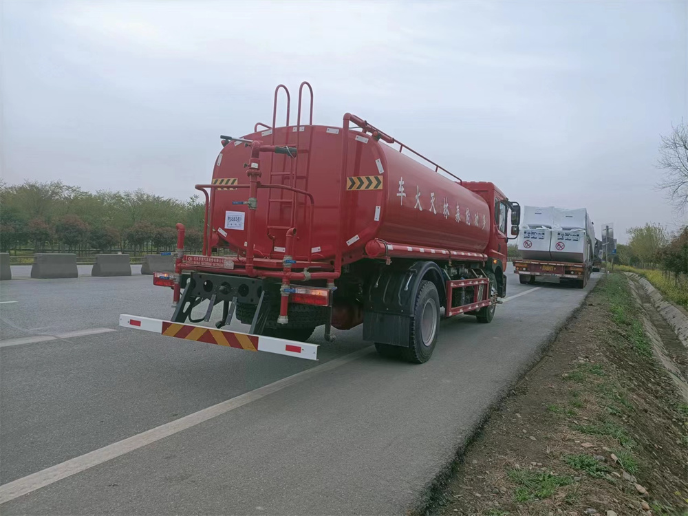 15����ˮ܇-�|�L(f��ng)D9��ˮ܇15��-����ӯͨ