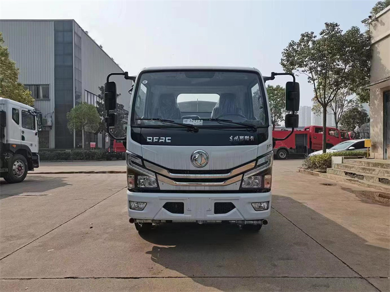 ��ˮ܇(ch��)�DƬ--��ˮ܇(ch��)�坍���еı؂乤��